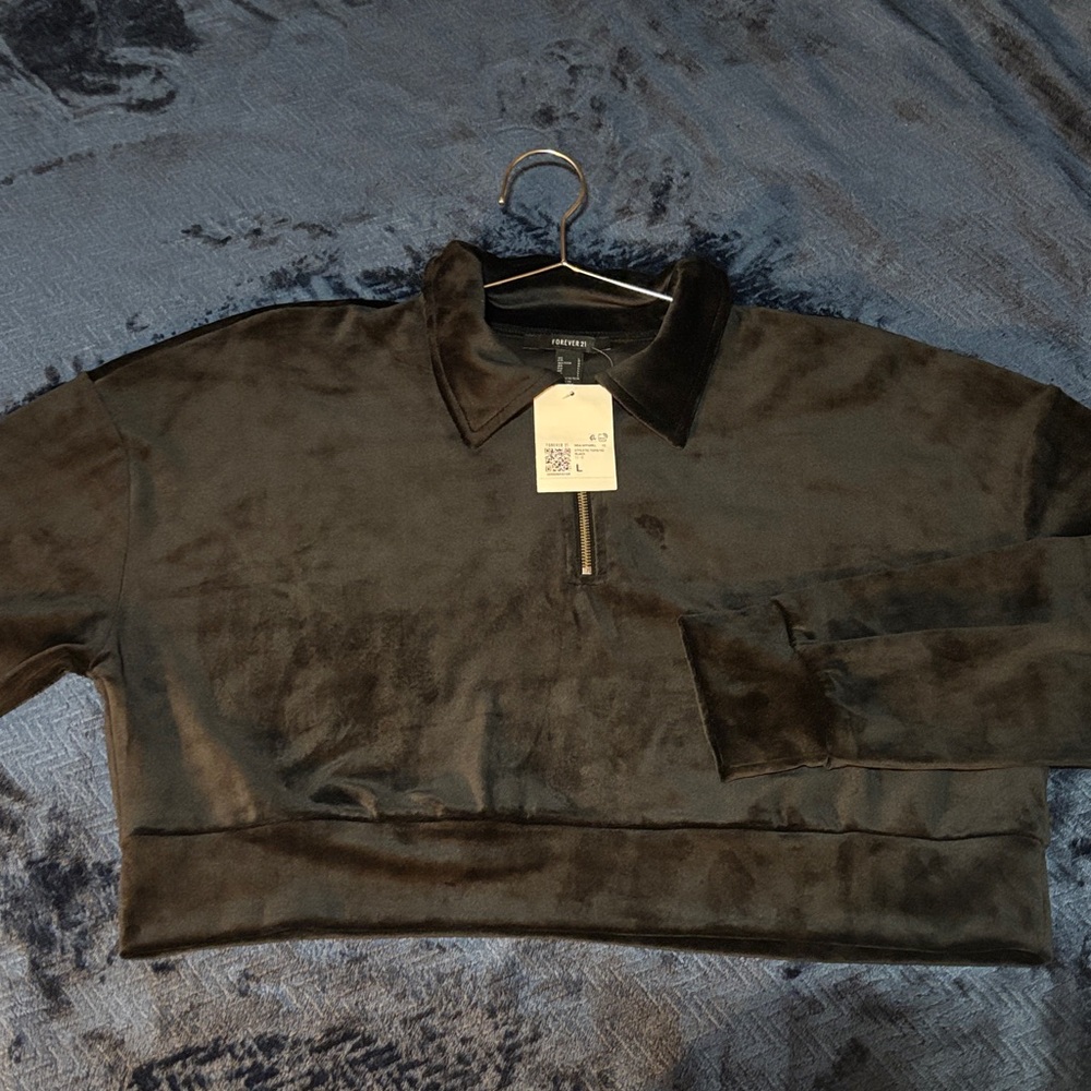 Forever 21 Black Velvet Sweatshirt